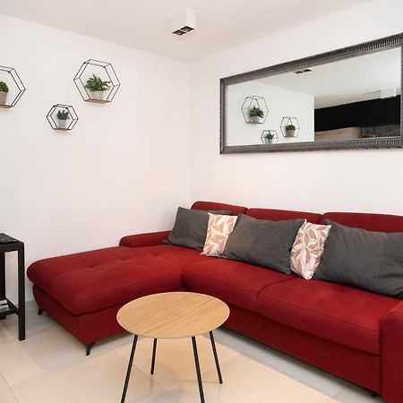 Apartment Tula Šibenik Esterno foto