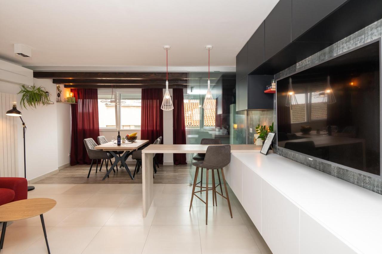 Apartment Tula Šibenik Esterno foto
