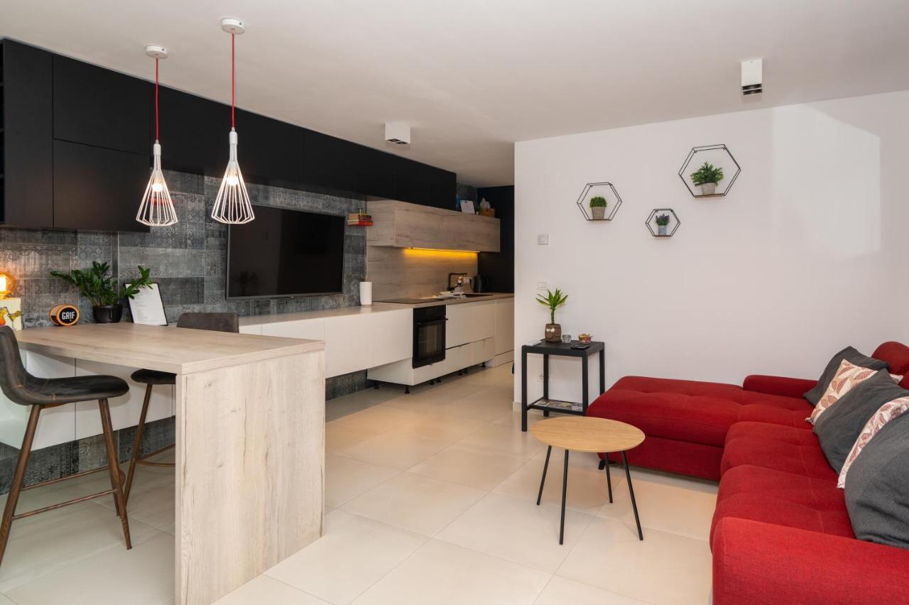 Apartment Tula Šibenik Esterno foto